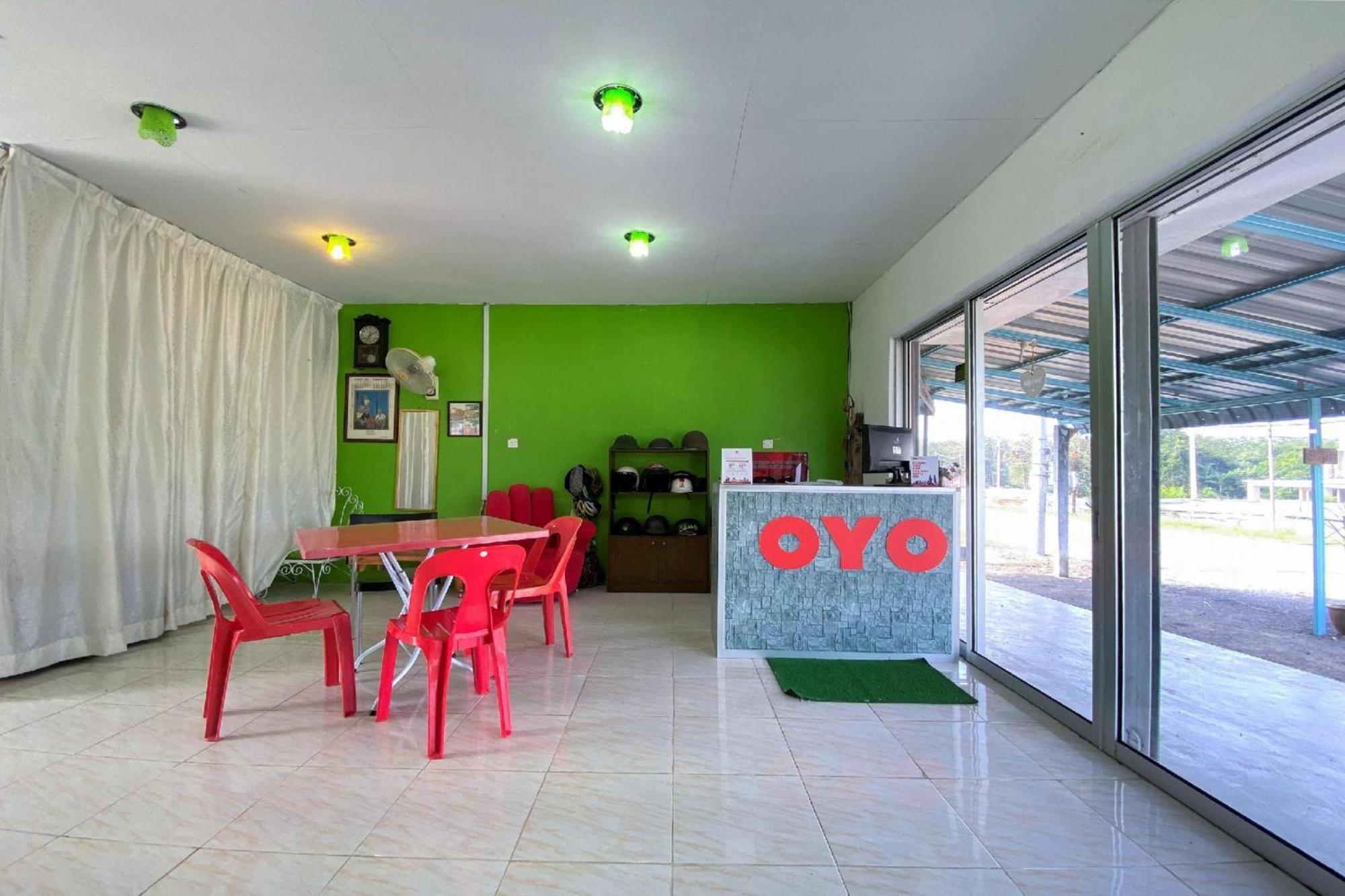 Capital O 90168 Serambi Pelangi Chalet Чанглун Экстерьер фото